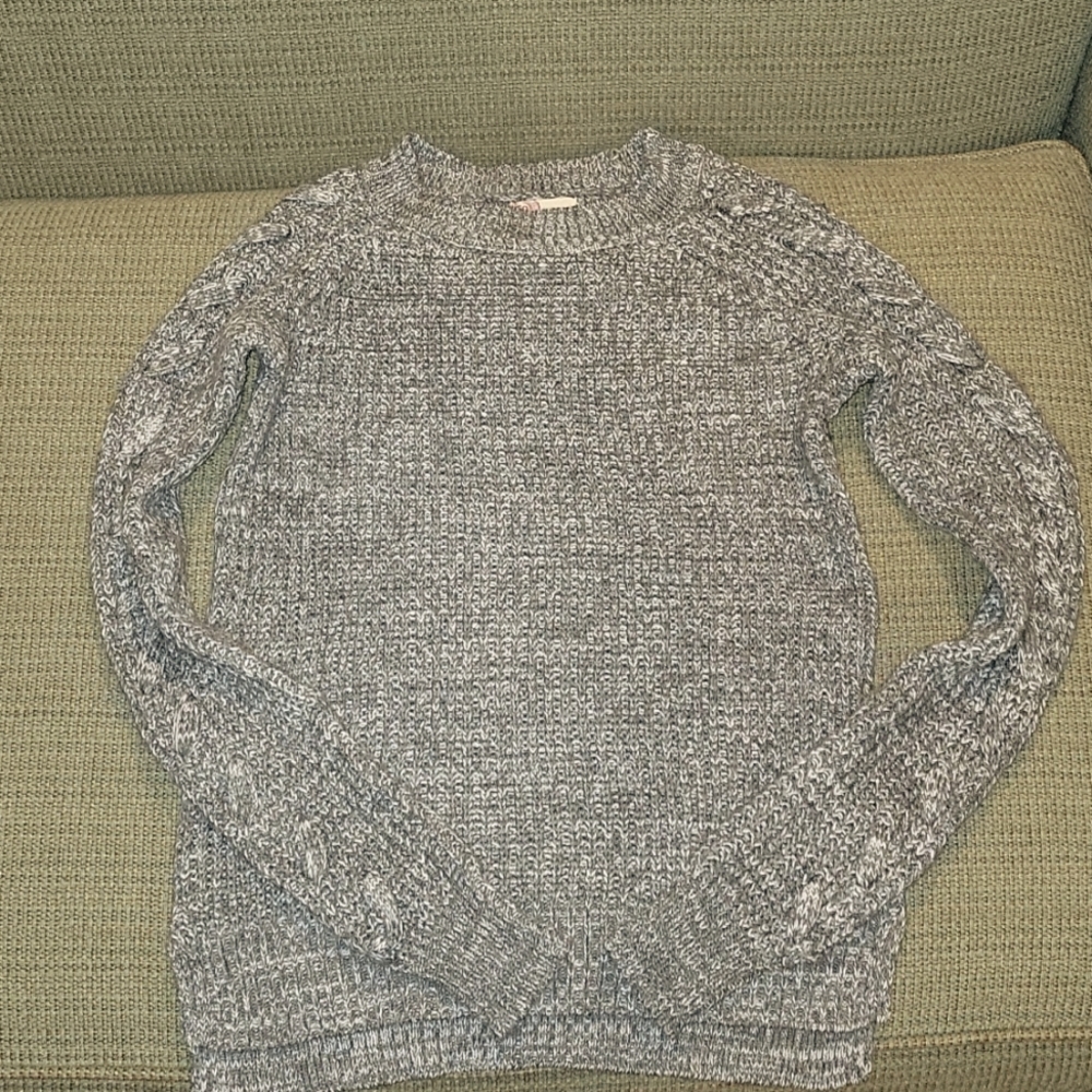 Juniors XXS SO gray Sweater
